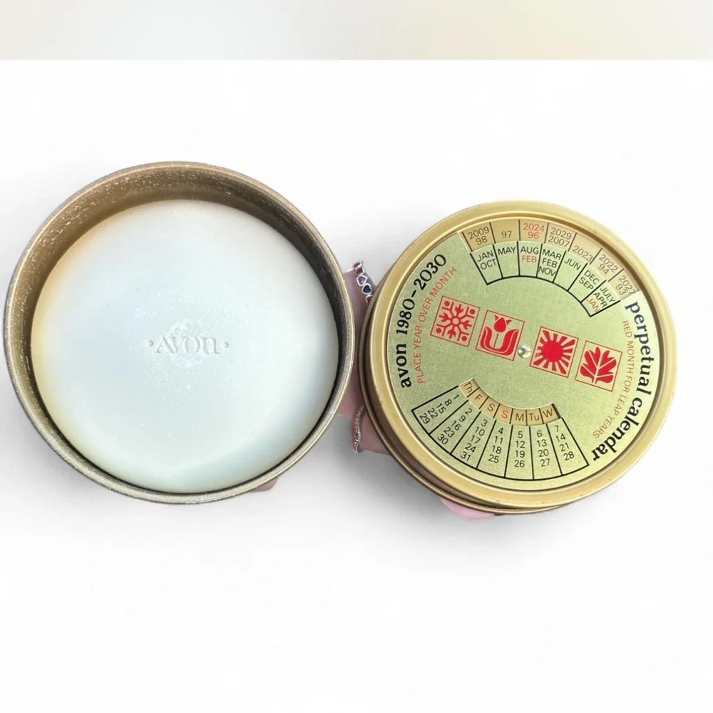 Avon Gold Perpetual Calendar Tin with White Soap